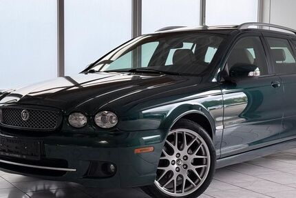 Jaguar X-Type 163.000 km 7.990 &euro; Pinneberg 25421