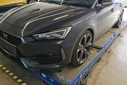 Cupra Leon 41.450 km 29.890 &euro; Burgoberbach 91595