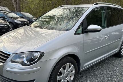 VW Touran 283.500 km 3.600 &euro; Siegen 57080