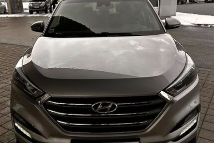 Hyundai TUCSON 141.000 km 14.800 &euro; Kirchdorf 83527