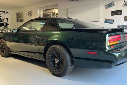Pontiac Firebird