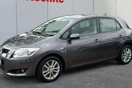 Toyota Auris 101.860 km 5.990 &euro; Rheine 48432