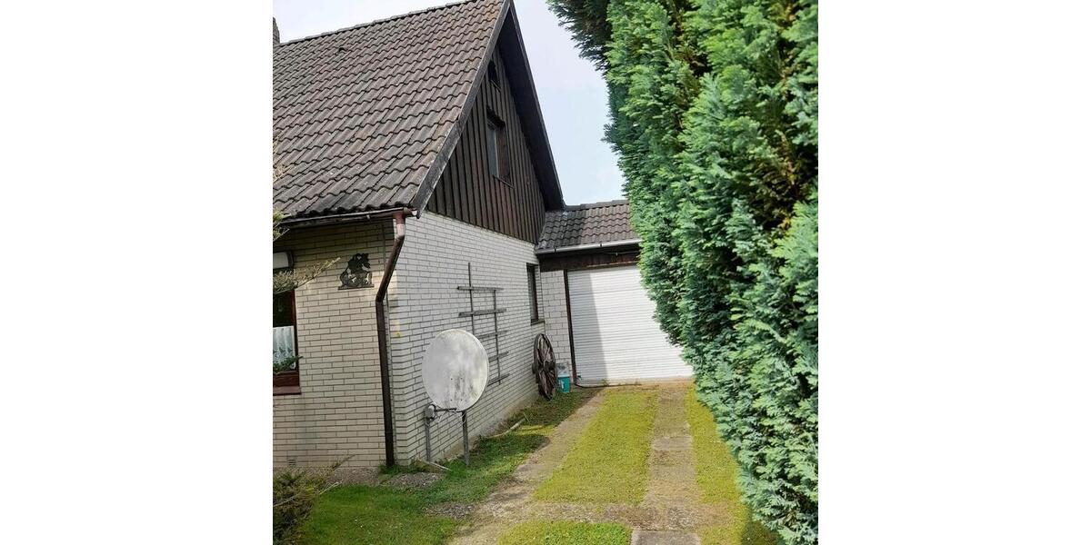 Einfamilienhaus Hemmoor - 5 Zimmer, 150 m&sup2;, 145.000&euro; | Angebot:26958657