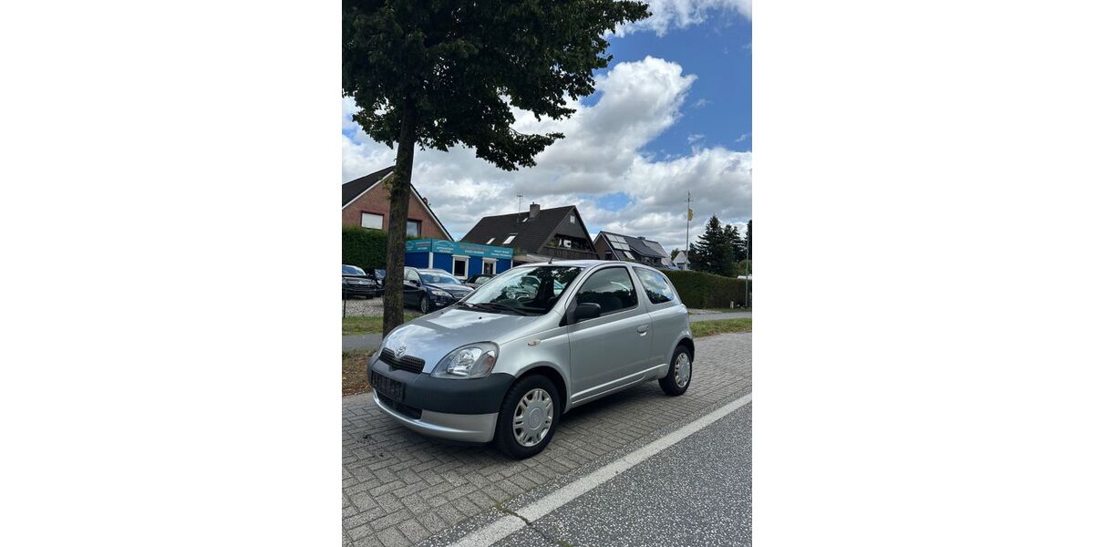Toyota Yaris 43.258 km 990 &euro; Wasbek 24647