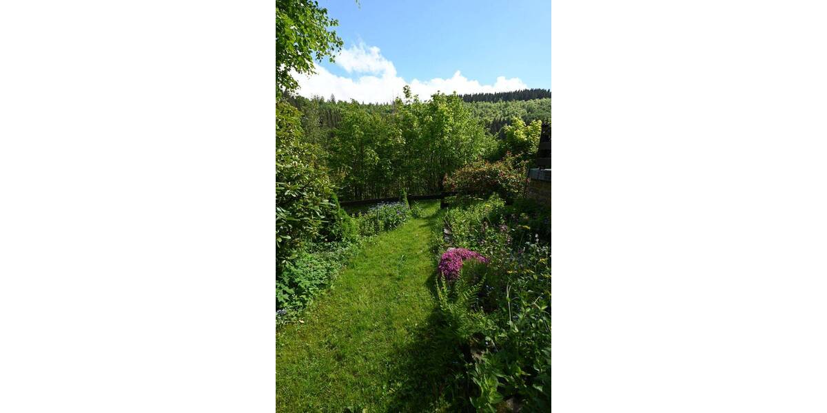 Etagenwohnung Schmallenberg Nordenau - 3 Zimmer, 73 m&sup2;, 390&euro; | Angebot:26908603