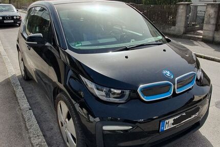 BMW i3 69.000 km 14.000 € München 81825