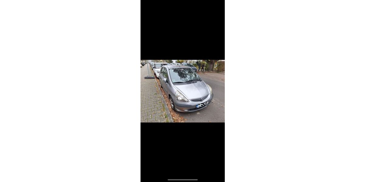 Honda Jazz 96.000 km 3.000 &euro; Berlin 12621