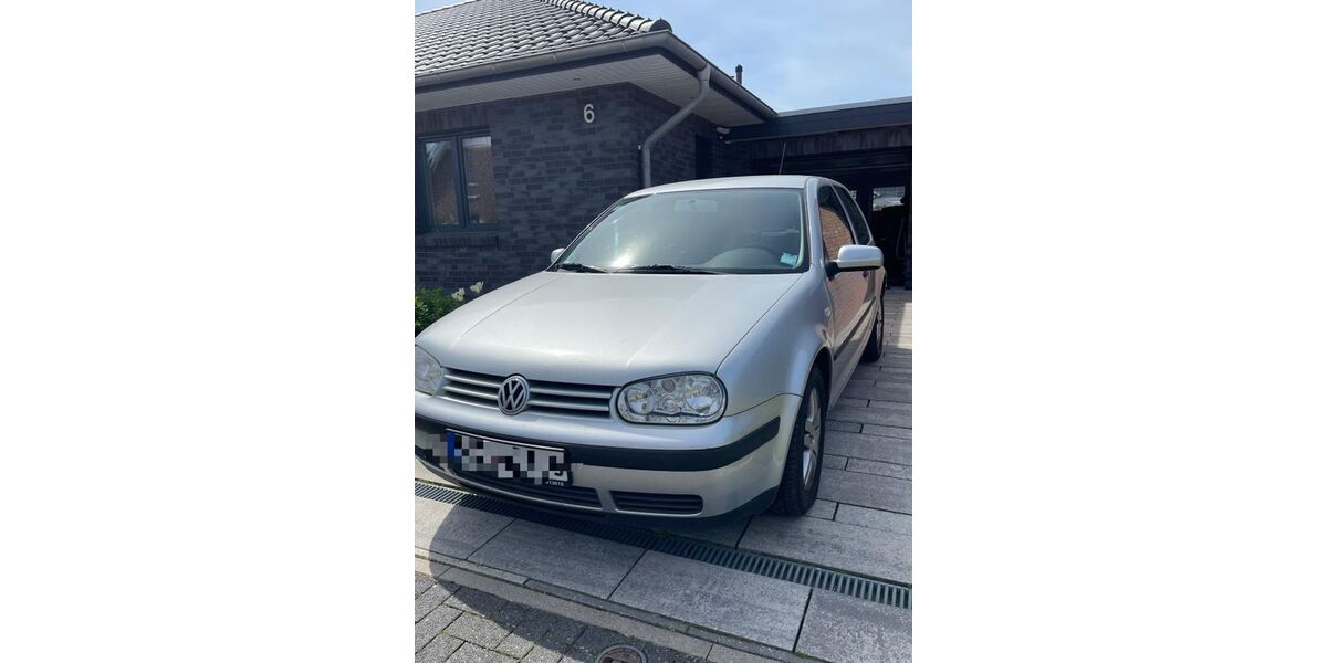 VW Golf 141.000 km 2.400 &euro; Schiffdorf 27619