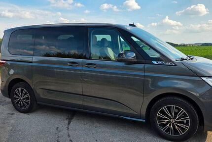 VW T7 Multivan 17.000 km 50.700 &euro; Velpke 38458