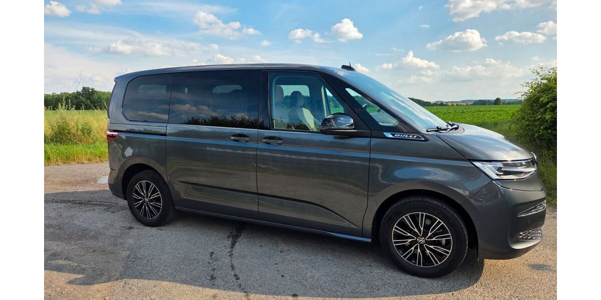 VW T7 Multivan 17.000 km 50.700 &euro; Velpke 38458