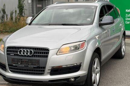 Audi Q7 260.000 km 4.990 &euro; Fürth 90763