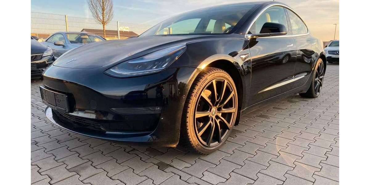 Tesla Model 3 139.500 km 19.999 &euro; Bergtheim 97241