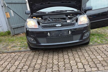 Ford Fiesta 216.000 km 2.100 &euro; Wadgassen 66787