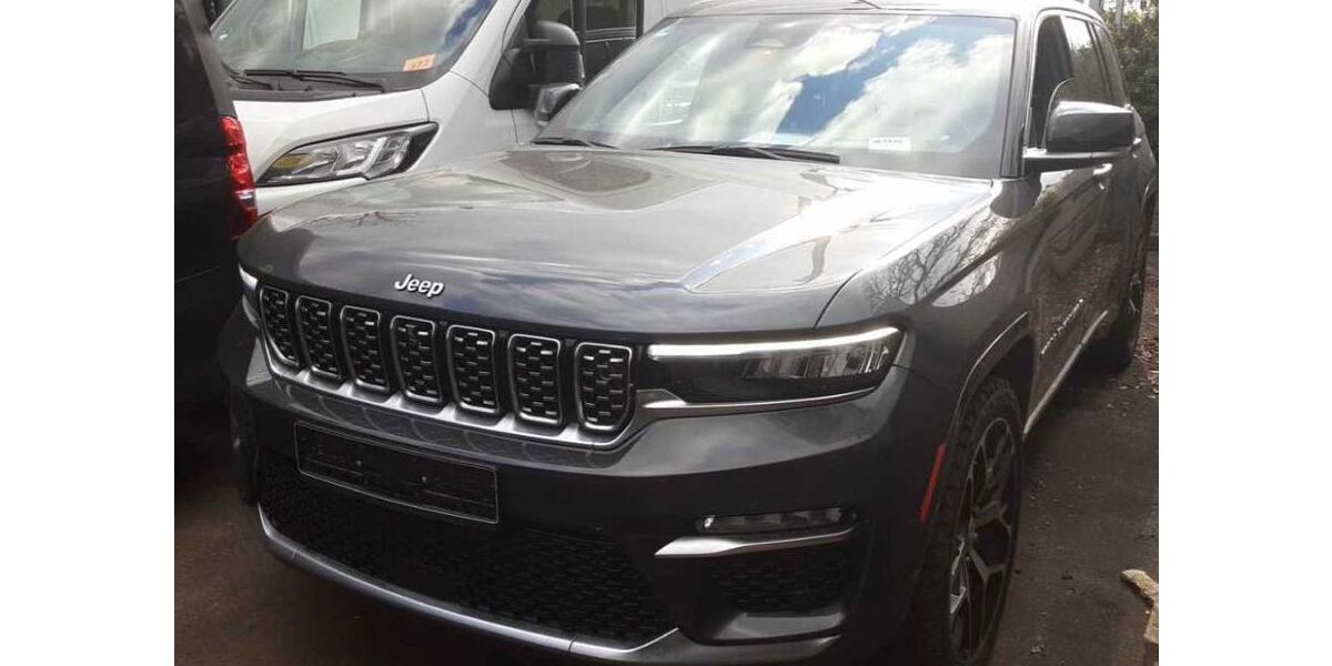 Jeep Grand Cherokee 83.000 km 45.880 &euro; Rudolstadt 07407