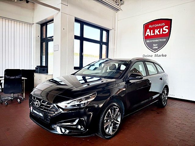 Hyundai i30 41.417 km 23.500 &euro; Bielefeld 33647