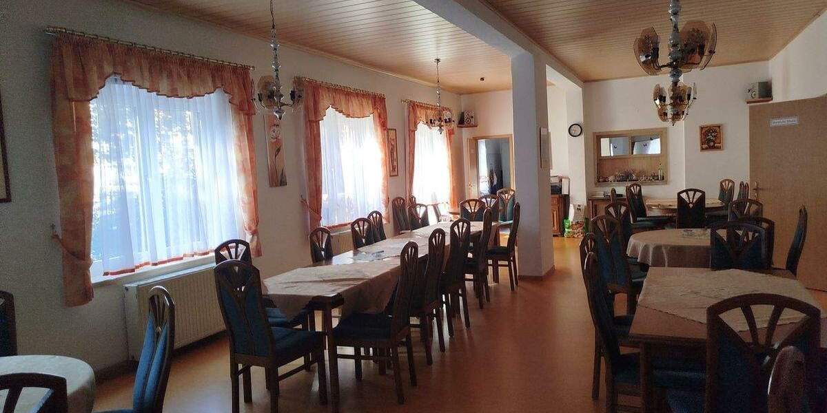 Mehrfamilienhaus, Wohnhaus Eilenburg Eilenburg-Berg - 5 Zimmer, 183 m&sup2;, 190.000&euro; | Angebot:25777376