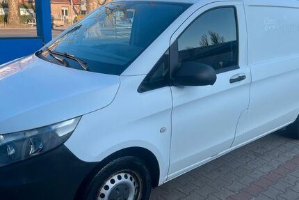 Mercedes-Benz Vito 195.000 km 6.900 &euro; Berlin 13357