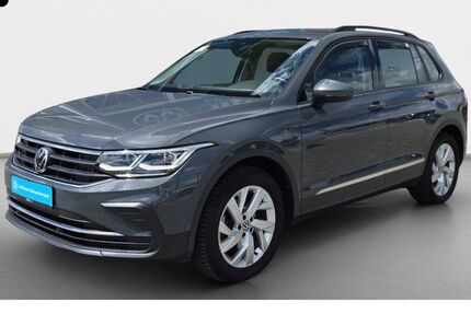 VW Tiguan 42.500 km 26.595 &euro; Büdingen-Düdelsheim 63654
