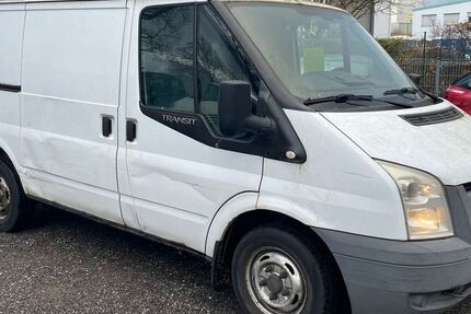 Ford Transit 107.000 km 2.850 € Hamburg 21107