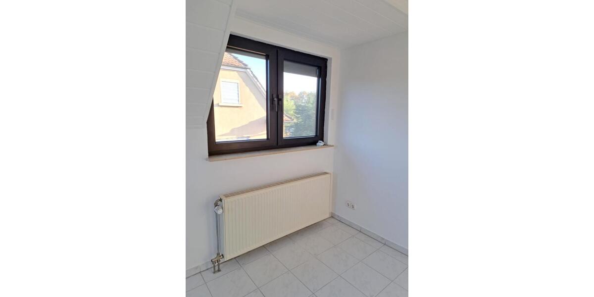 Dachgeschoßwohnung Mannheim Rheinau - 3 Zimmer, 64 m&sup2;, 199.000&euro; | Angebot:19181708