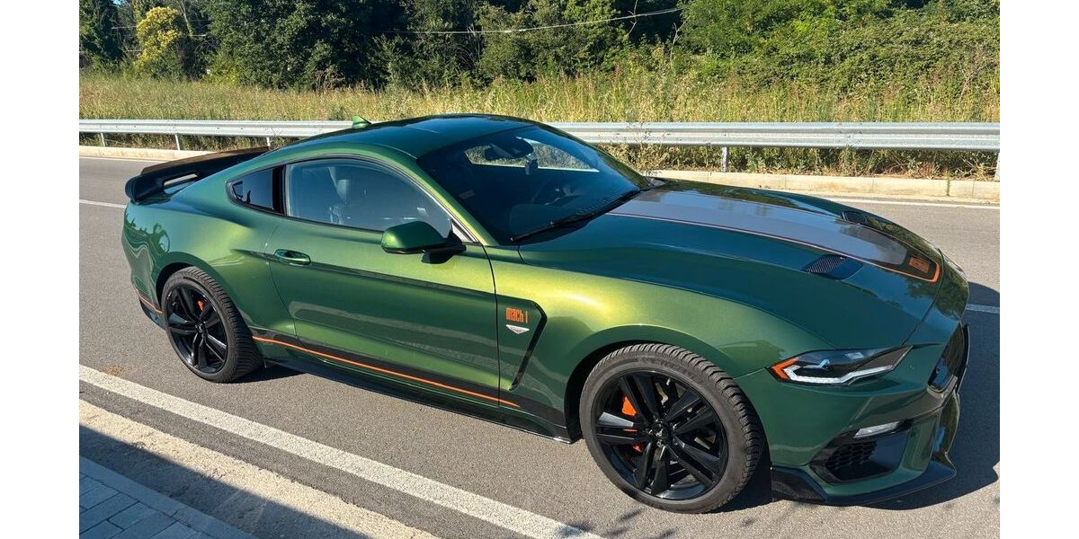 Ford Mustang 48.000 km 29.800 &euro; Grainau 82491