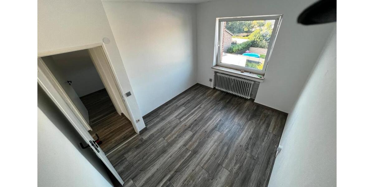 Etagenwohnung Geilenkirchen - 4 Zimmer, 80 m&sup2;, 119.000&euro; | Angebot:26421204