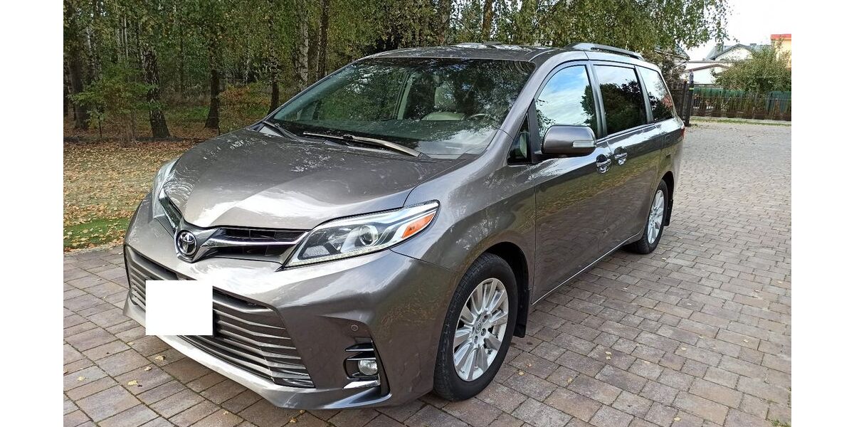 Toyota Sienna 212.000 km 25.990 &euro; Gifhorn 38518