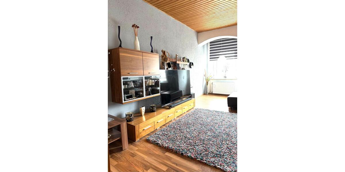 Etagenwohnung Marktredwitz - 6 Zimmer, 130 m&sup2;, 249.000&euro; | Angebot:26023259