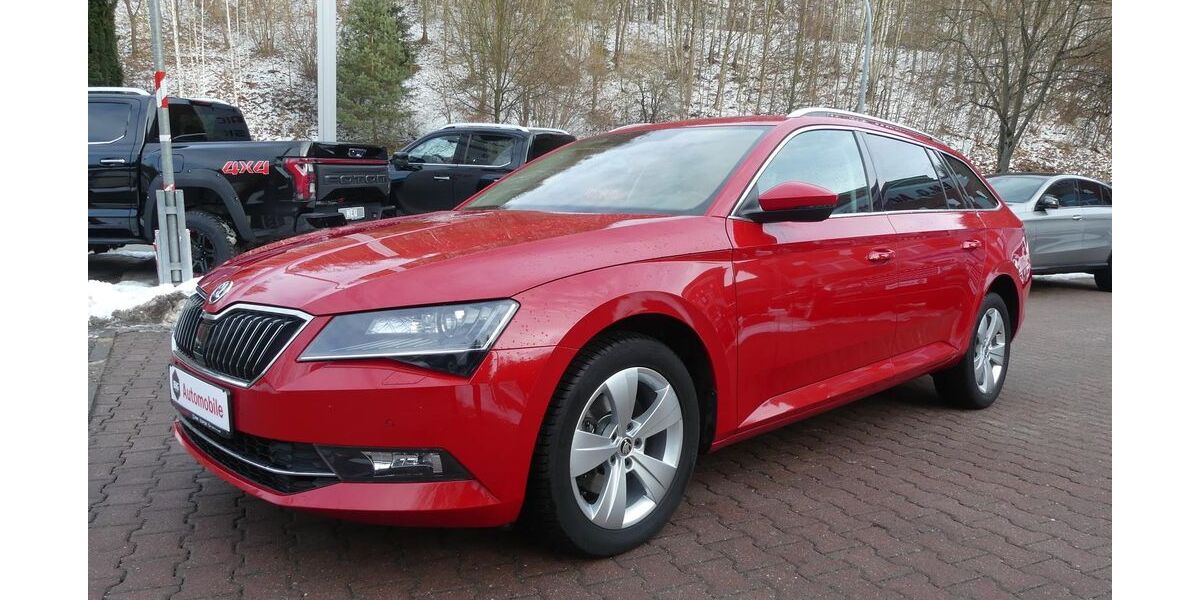 Skoda Superb 103.600 km 22.990 &euro; Schneeberg 08289