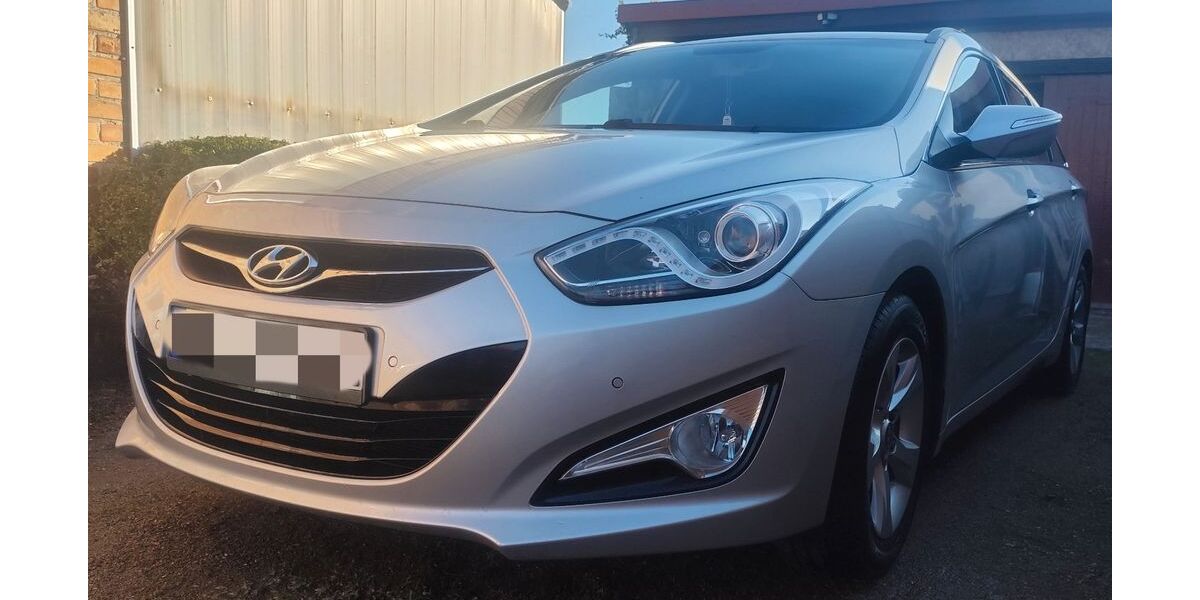 Hyundai i40 131.239 km 6.400 &euro; Dargun 17159
