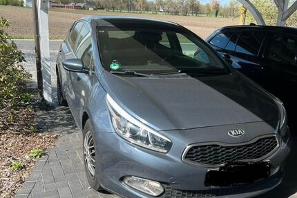 Kia ceed / Ceed 102.559 km 7.300 &euro; Stuhr 28816