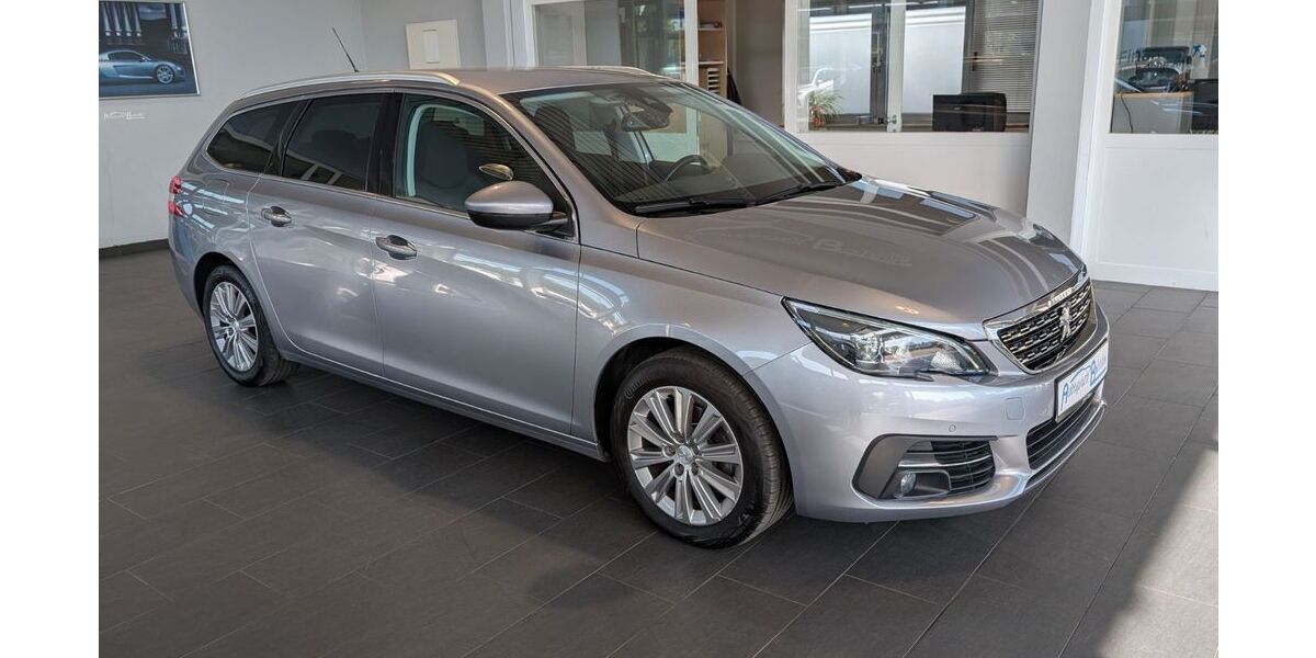 Peugeot 308 134.930 km 11.950 &euro; Achim Bierden 28832