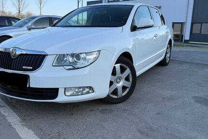 Skoda Superb 340.000 km 5.500 &euro; Köln 50859