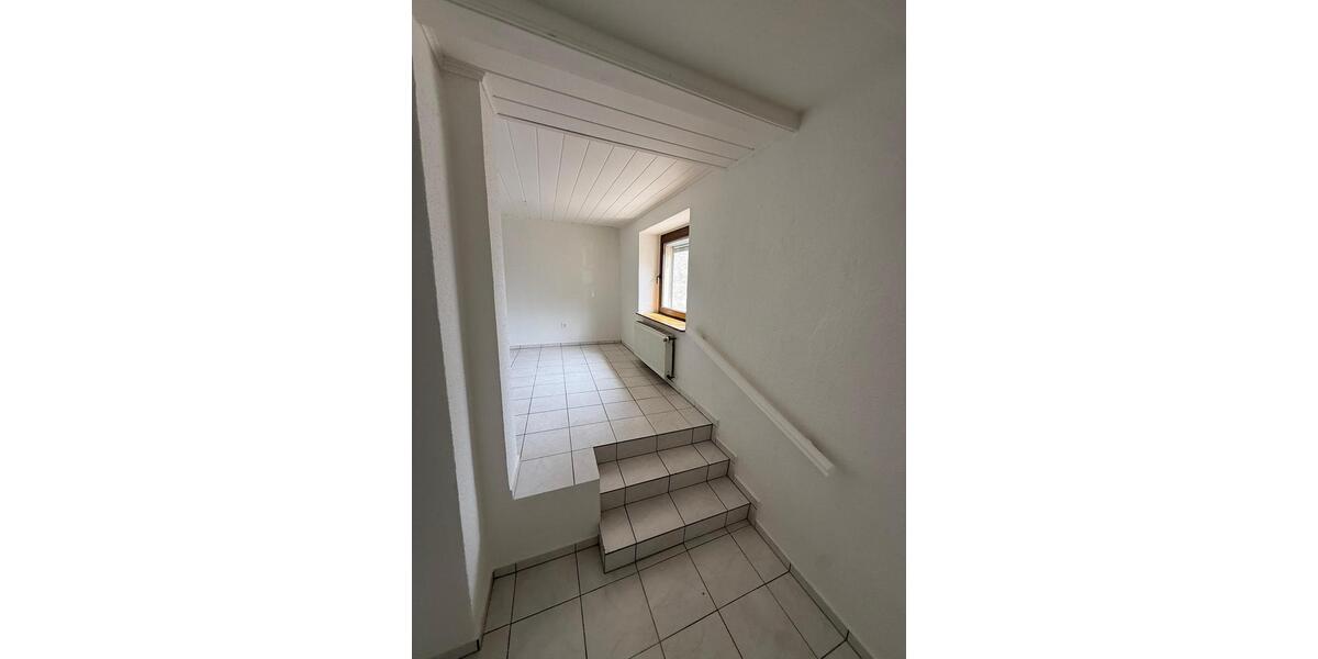Erdgeschoßwohnung Binningen - 3 Zimmer, 75 m&sup2;, 400&euro; | Angebot:26673417