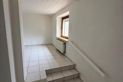 Wohnung Binningen - 3 Zimmer, 75 m&sup2;, 400&euro; | Angebot:26673417