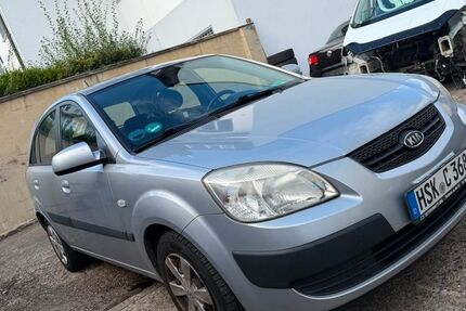 Kia Rio 123.000 km 1.400 &euro; Arnsberg 59755