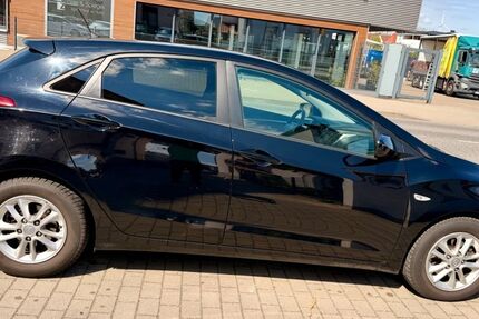 Hyundai i30 139.000 km 8.990 &euro; Worms 67551