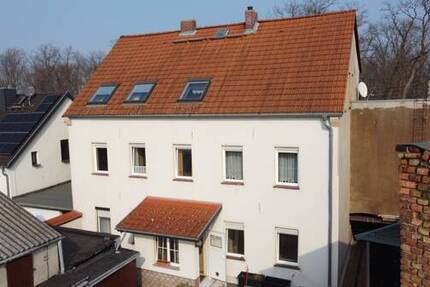 Haus Löderburg Löderburg - 1 Zimmer, 274 m&sup2;, 85.000&euro; | Angebot:25672254