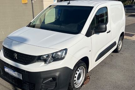 Peugeot Partner 268.000 km 4.900 &euro; Ludwigshafen 67071
