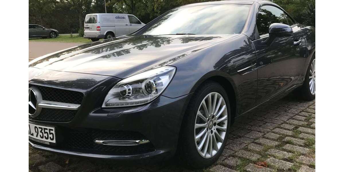 Mercedes-Benz SLK 200 64.500 km 21.499 &euro; Erdmannhausen 71729