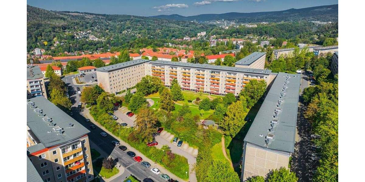 Etagenwohnung Suhl Neundorf - 4 Zimmer, 64 m&sup2;, 400&euro; | Angebot:25568404