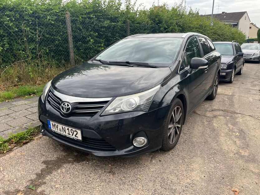 Avensis
