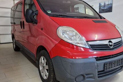 Opel Vivaro 269.000 km 6.350 &euro; Dresden 01139