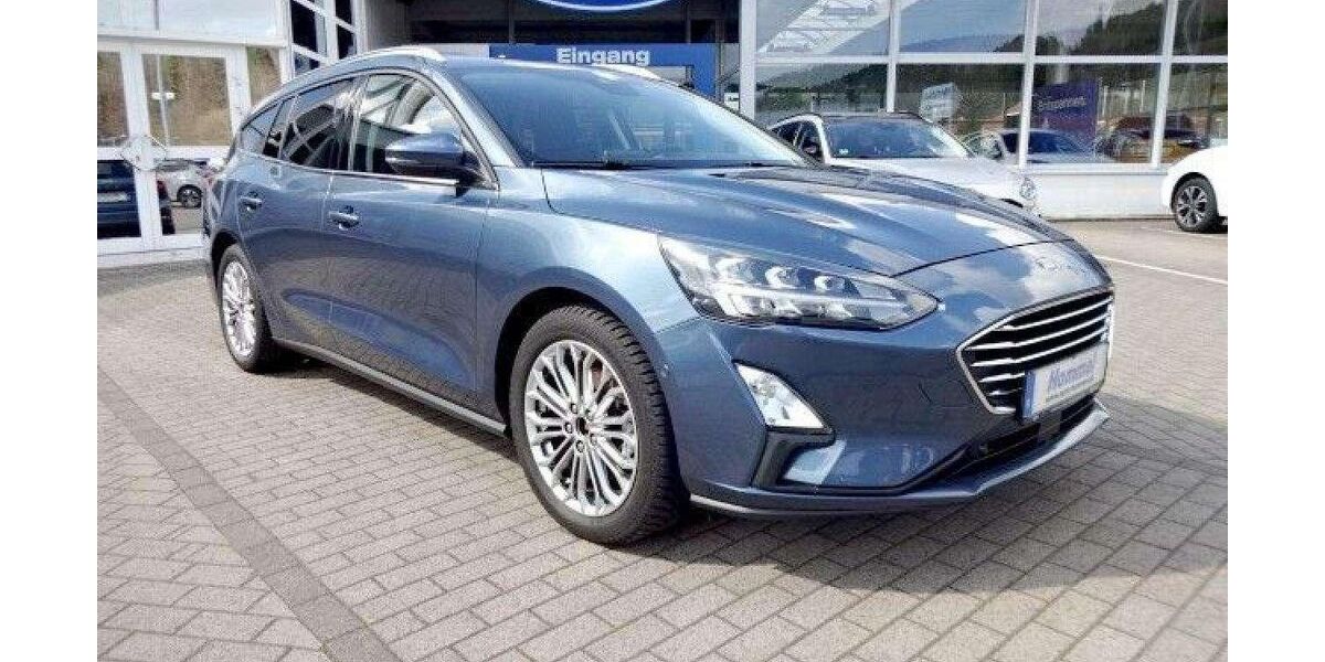 Ford Focus 52.000 km 16.900 &euro; Suhl 98529