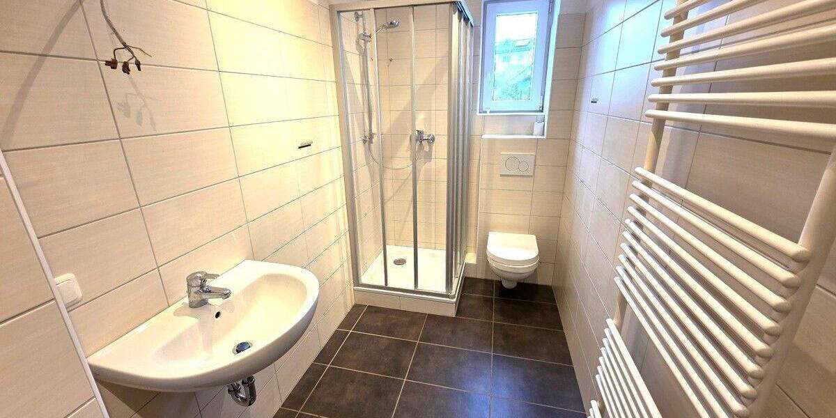 Mehrfamilienhaus, Wohnhaus Vellmar / Frommershausen Frommershausen - 6 Zimmer, 132 m&sup2;, 299.000&euro; | Angebot:25276828