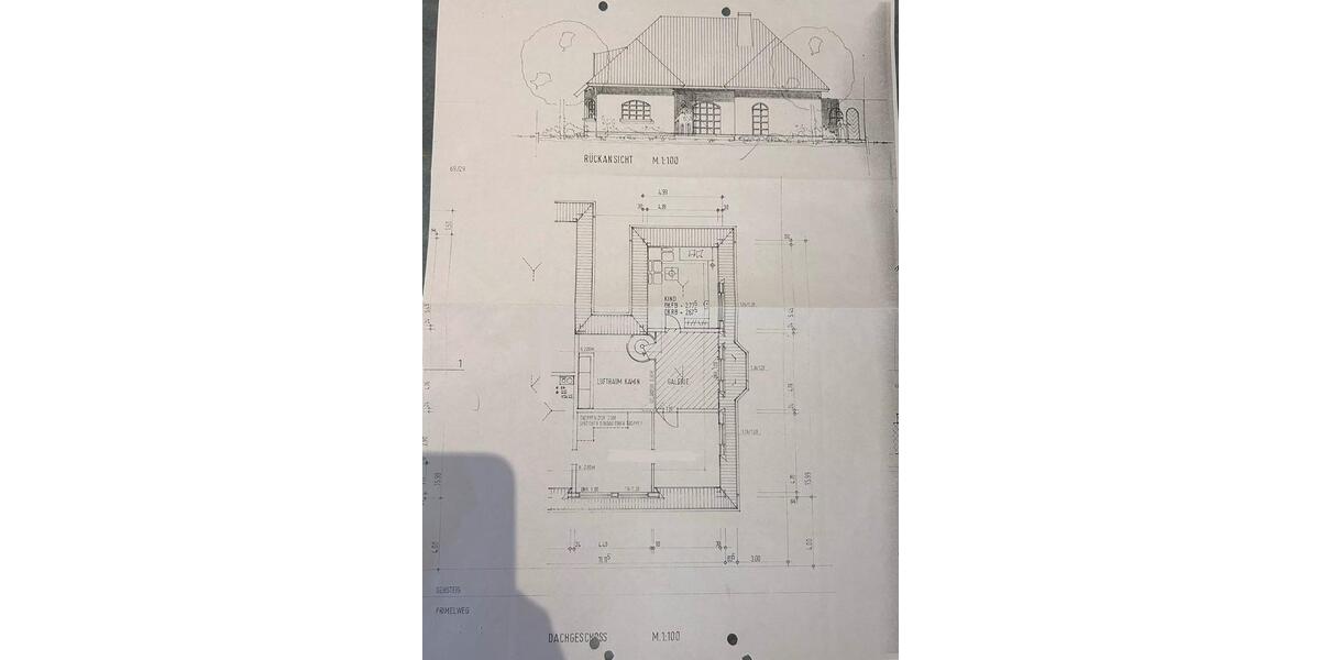 Villa Schwalbach - 12 Zimmer, 390 m&sup2;, 550.000&euro; | Angebot:26579085