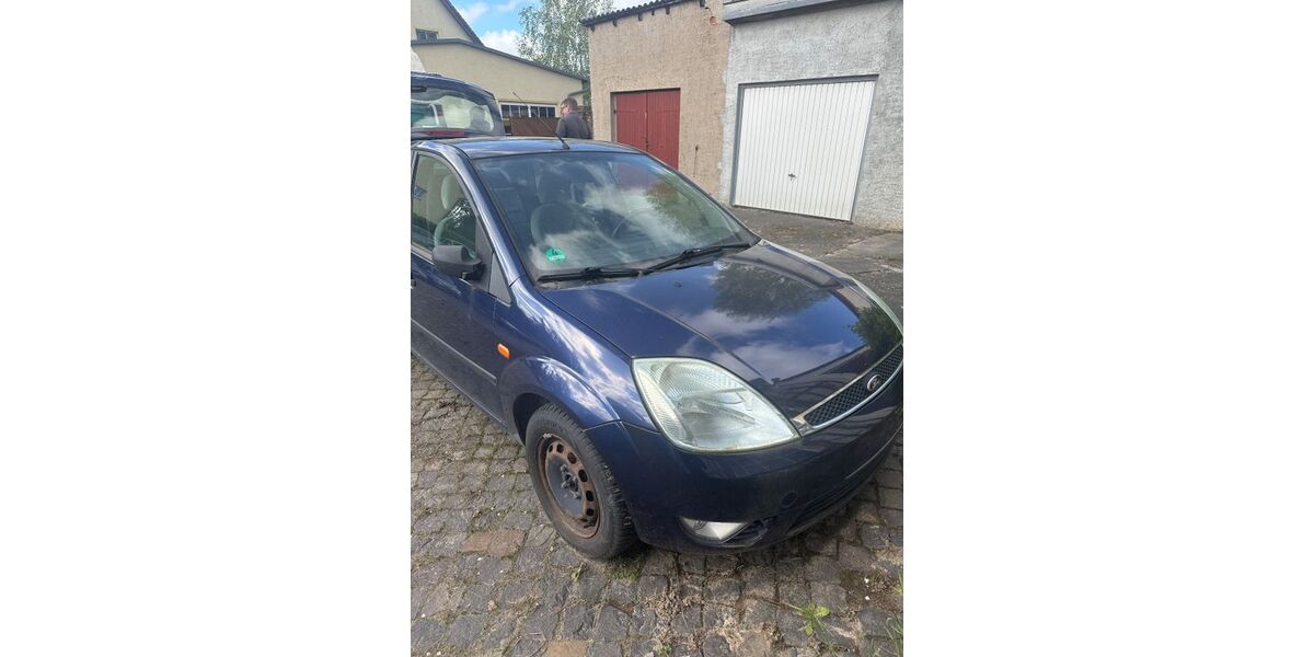 Ford Fiesta 150.310 km 700 &euro; Leisnig 04703