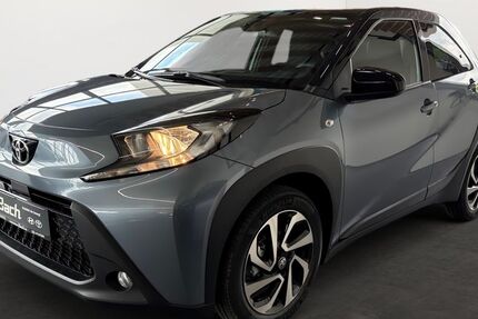 Toyota Aygo (X) 2.500 km 17.390 &euro; Villingen-Schwenningen 78048