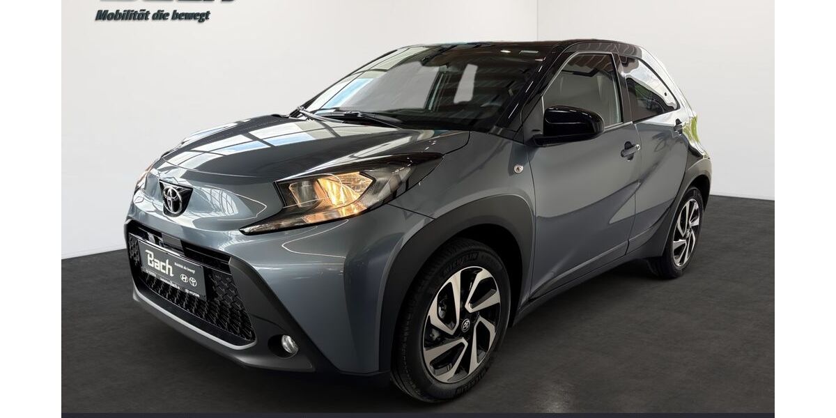 Toyota Aygo (X) 2.500 km 17.940 &euro; Villingen-Schwenningen 78048