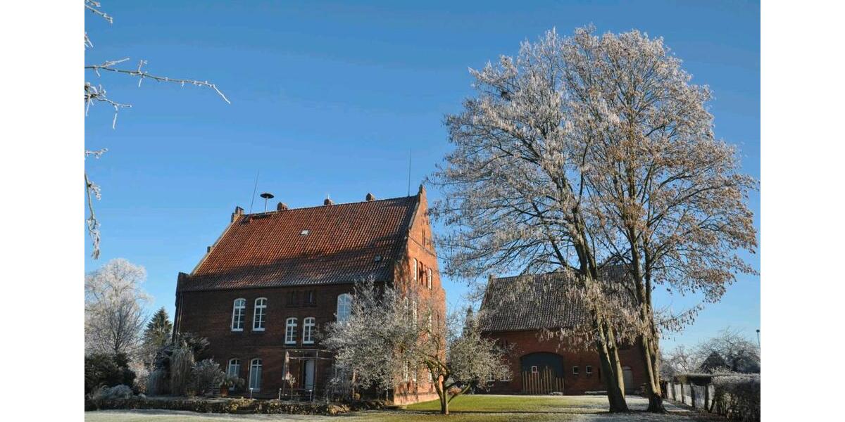 Helle, großzügige OG-WHG in 2 Fam. - Haus zu vermieten 5 zimmer